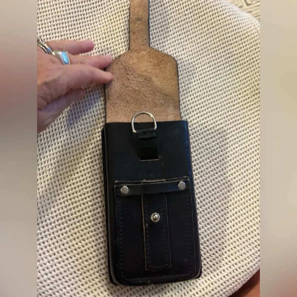 HANDMADE cowhide Black Leather cell phone case. Easily slides on belt. Unused.